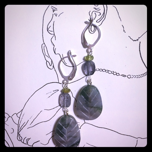 Moss Agate Leaf Earrings - Picture 1 of 6